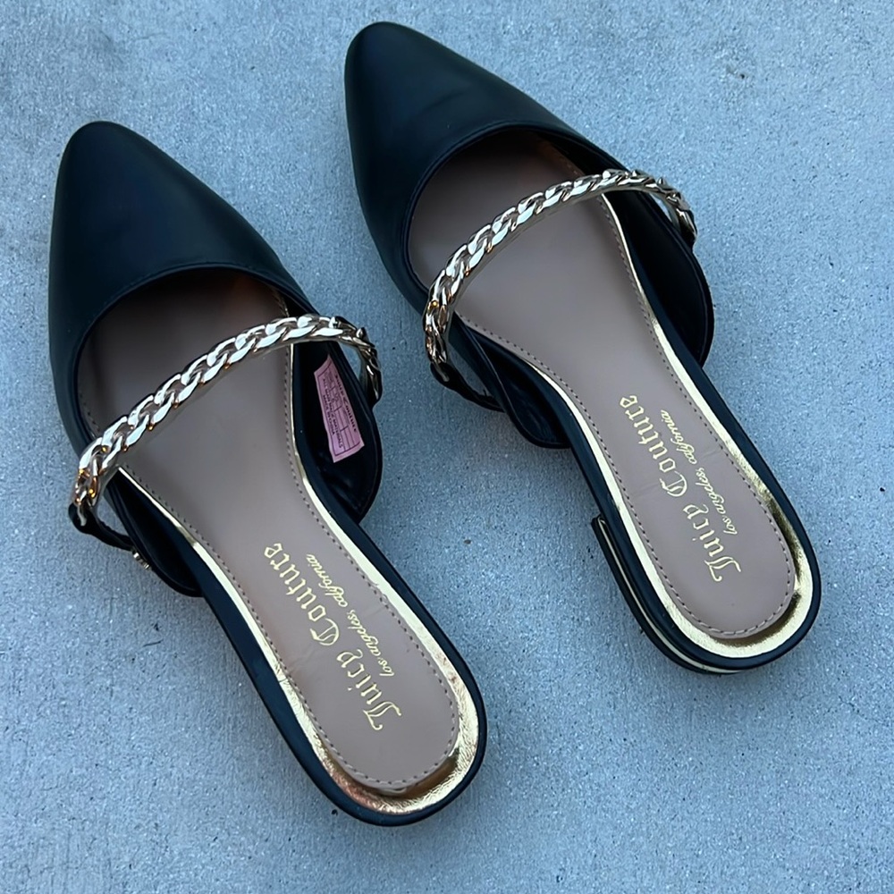 Juicy Couture black gold summer flat